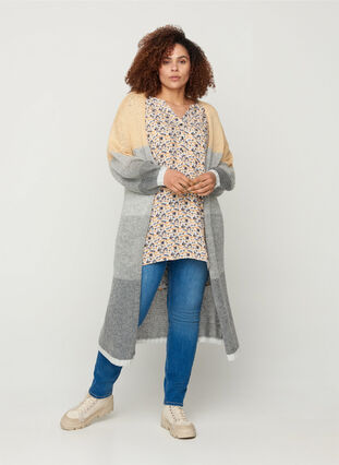 Long knitted cardigan with stripes, Grey Comb as sample, Model image number 2