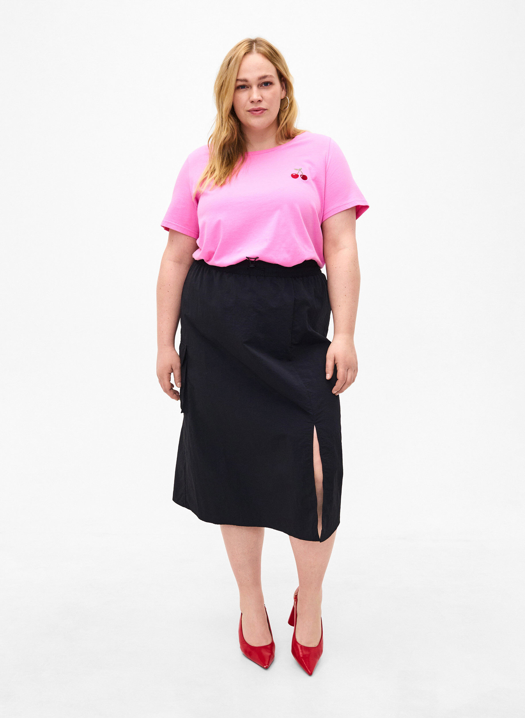 Zizzifashion Cotton t-shirt with embroidered cherry, Roseb. W. CherryEMB., Model image number 2