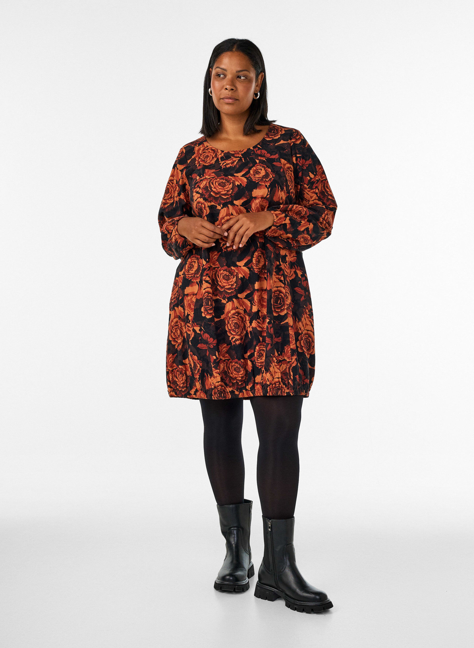 ZizzifashionShort cotton dress with an elasticated hem and long sleeves, Black, Model image number 1