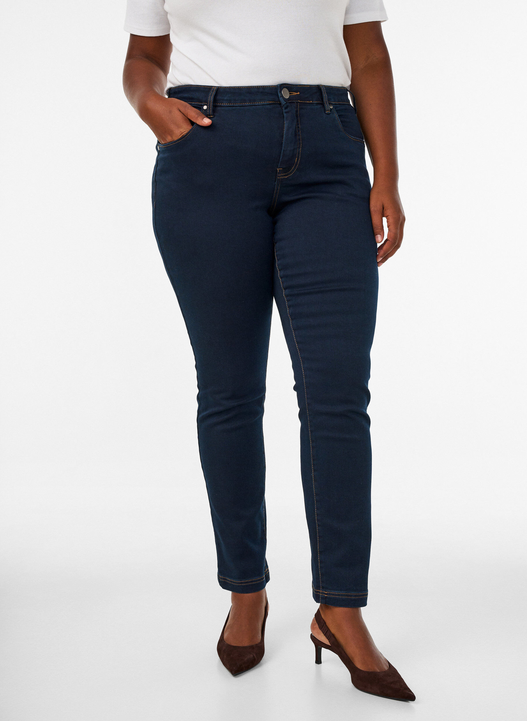 ZizzifashionSlim fit Emily jeans with normal waist, Blue, Model image number 3