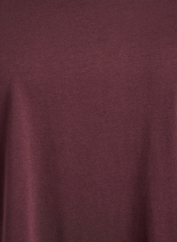 Short-sleeved t-shirt in a cotton blend, Dark Bordeaux, Packshot