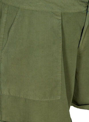 Loose lyocell shorts with pockets, Kaki Green, Packshot image number 2