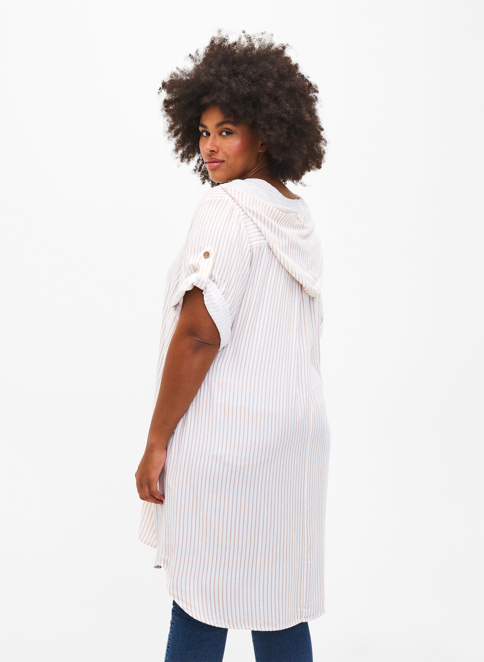 Zizzifashion Short-sleeved viscose tunic with hood, White Natural Stripe, Model image number 1