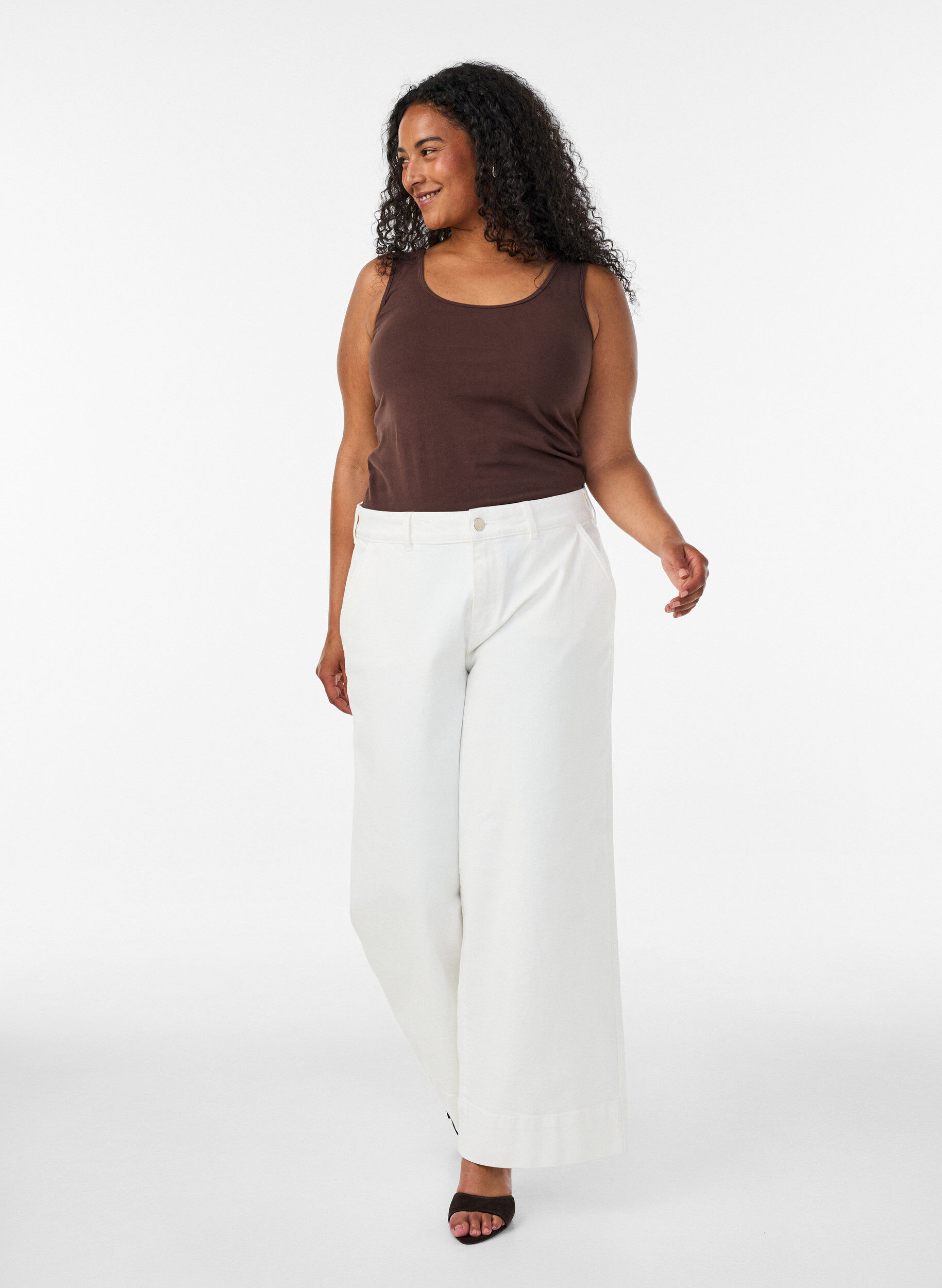 ZizzifashionSolid color basic top in cotton, Brown, Model image number 1