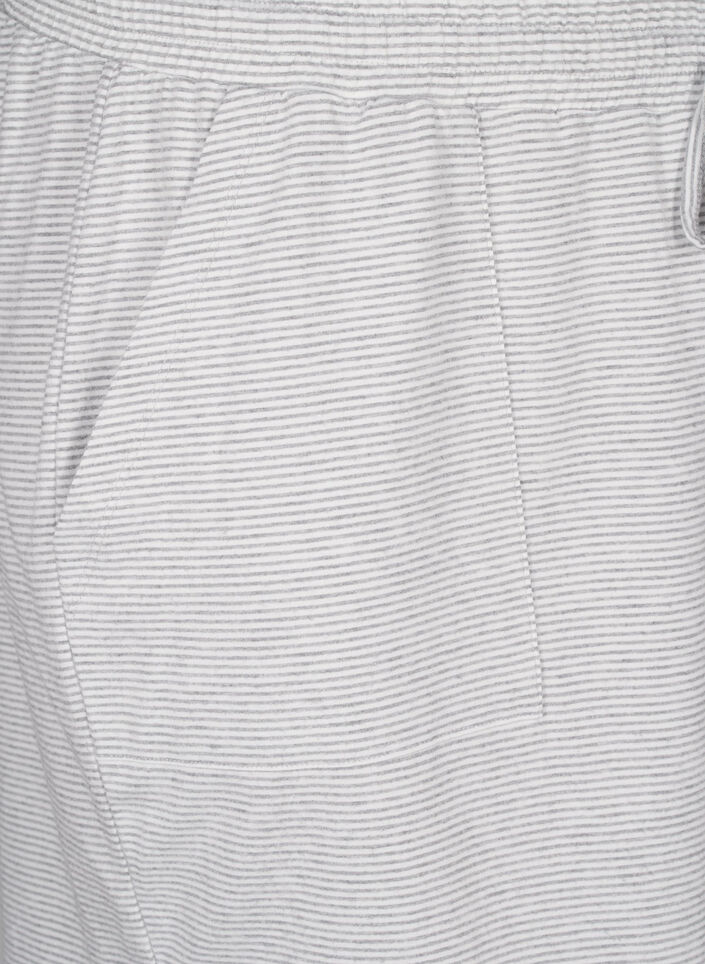 Striped high-waisted pyjama shorts, LGM Stripe, Packshot image number 2