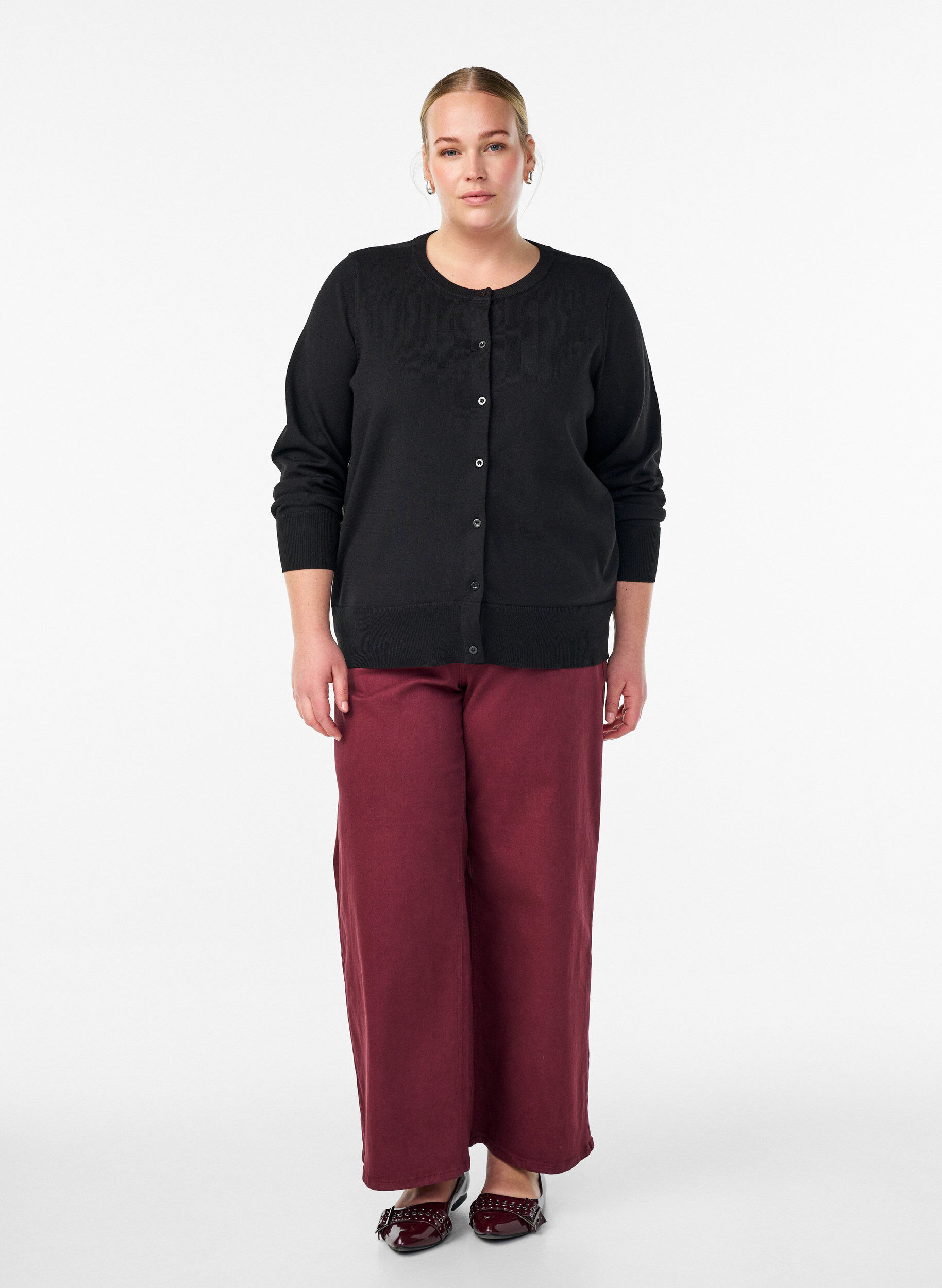 ZizzifashionFine-knit cardigan with round neck, Black, Model image number 1
