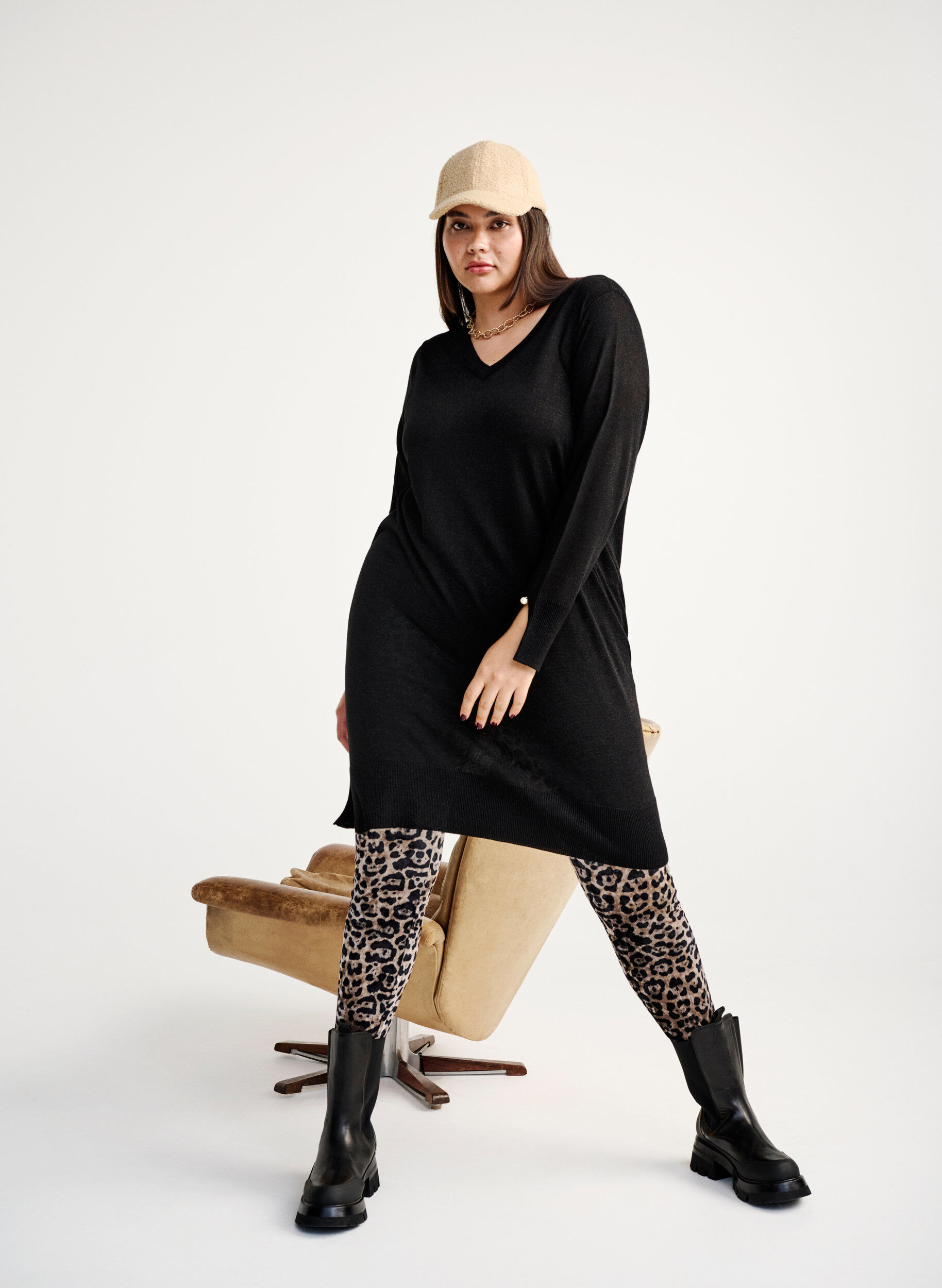 Zizzifashion Viscose knit dress with glitter and slits, Black w. DTM Lurex, Image image number 0