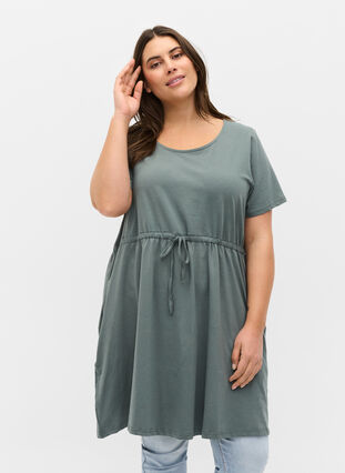 Short-sleeved cotton tunic , Balsam Green Solid, Model image number 0