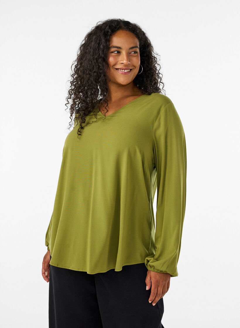 Viscose blouse with a V-neck and long sleeves, Green, Model image number 0