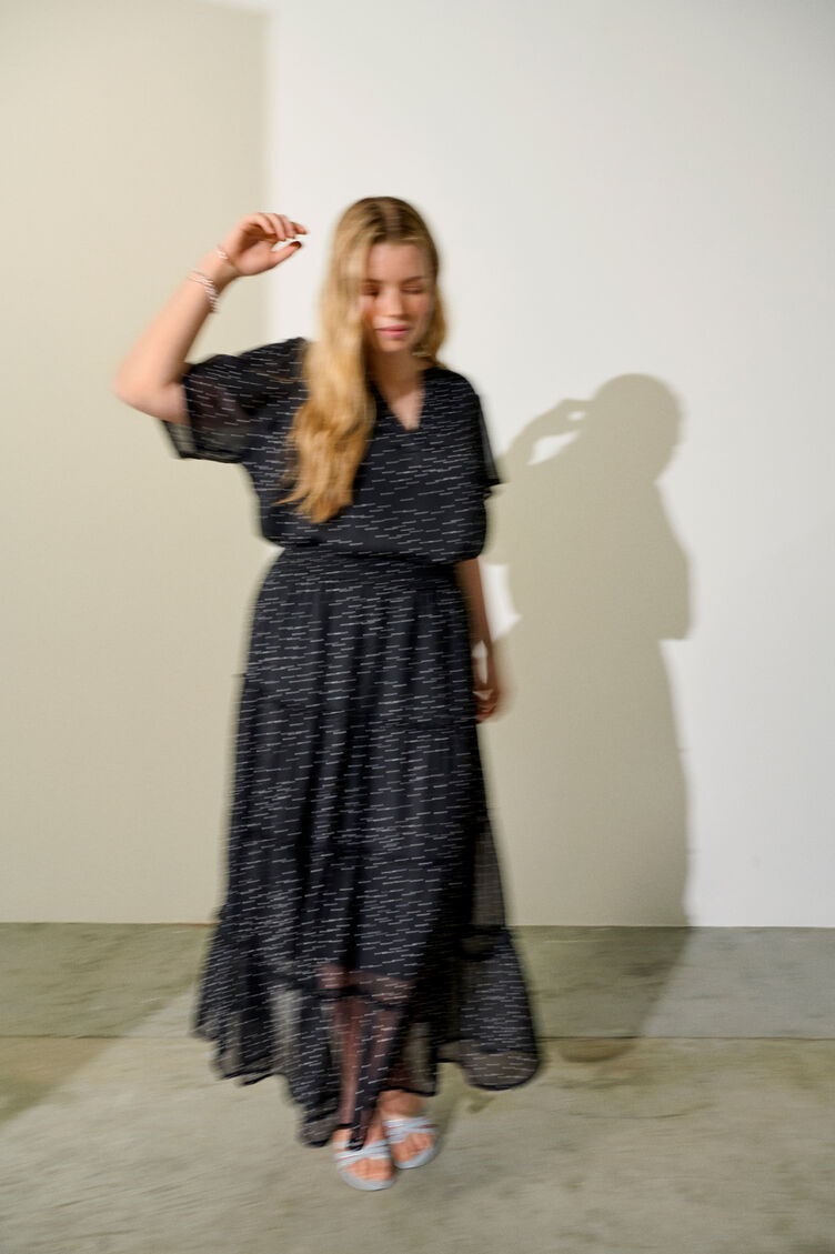 Black set with polka dots, , Model