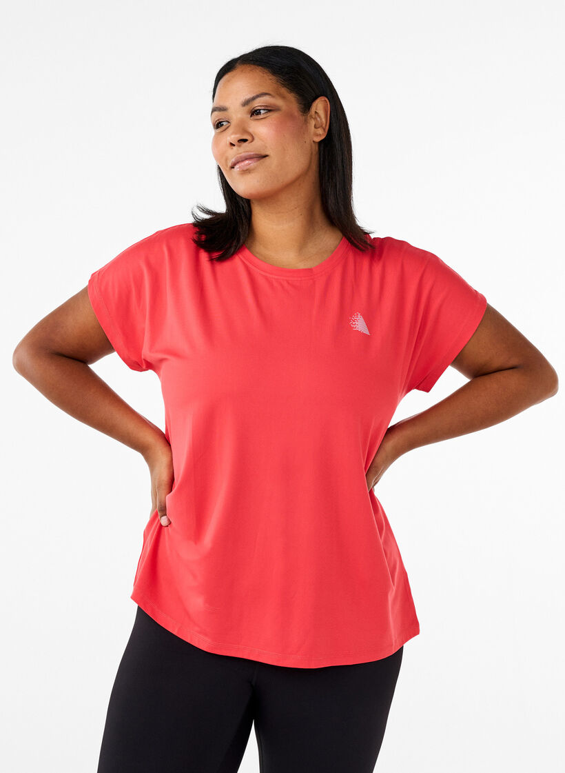 Solid-coloured workout T-shirt, Red, Model image number 0