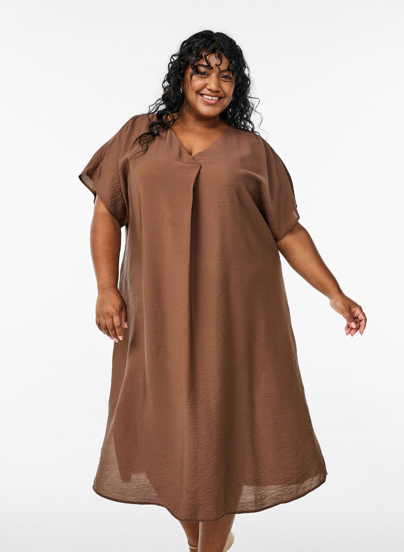 V-neck dress in viscose, Brown, Model image number 0