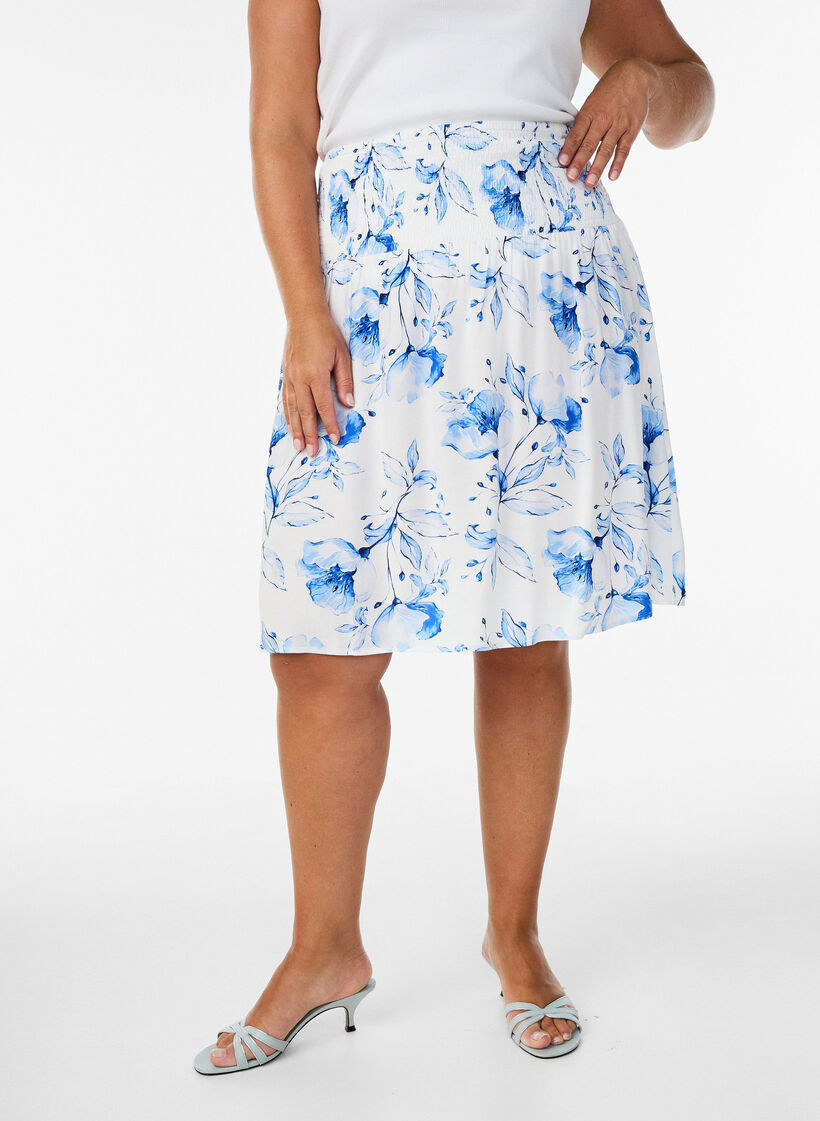 Short skirt with smocked waist, Blue, Model image number 3