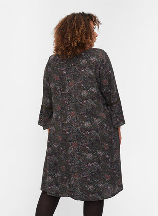 Viscose dress with A-line and paisley print, Green Paisley AOP, Model image number 1