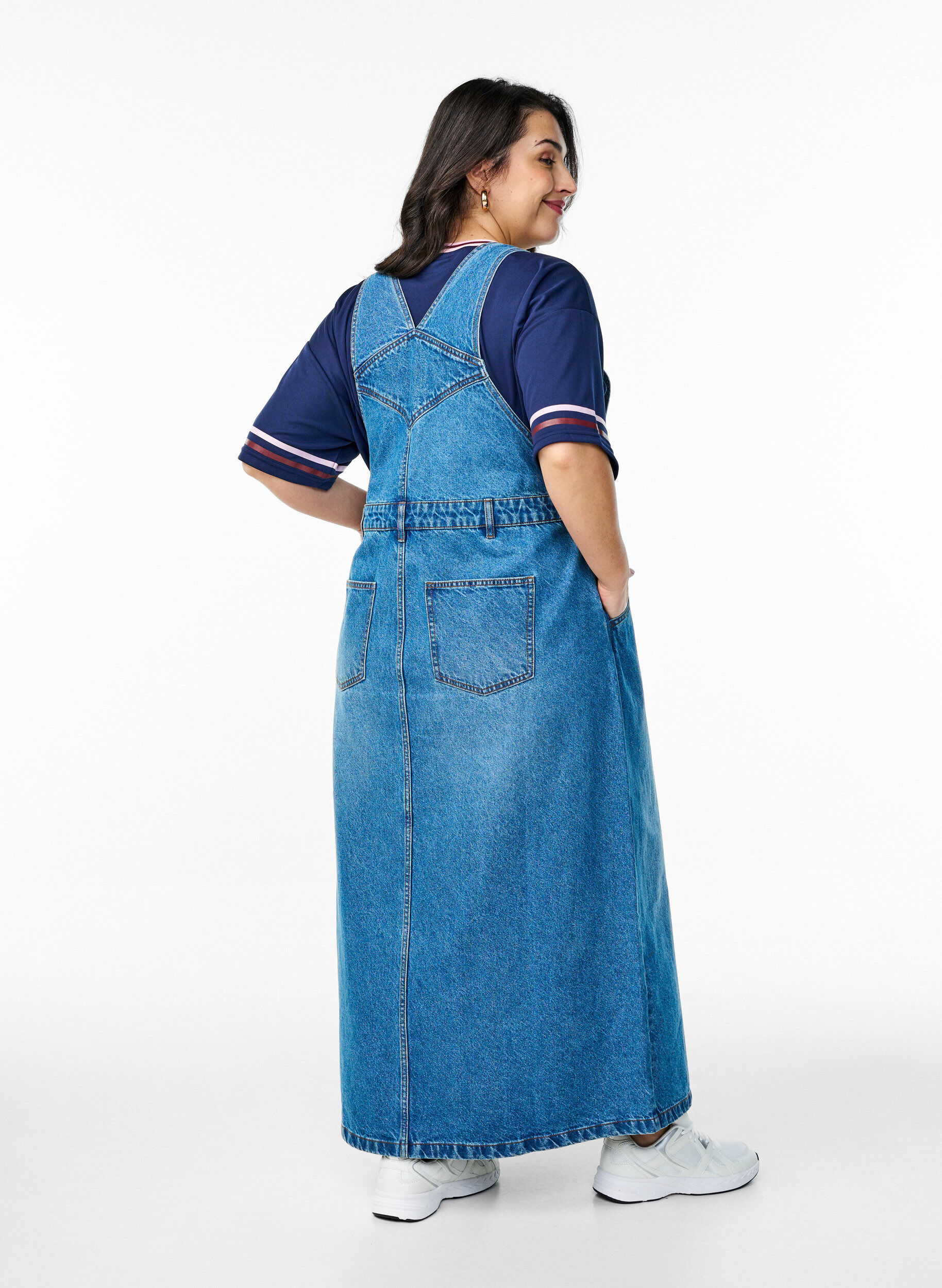 Zizzifashion Midi denim overall dress, Blue Denim, Model image number 1