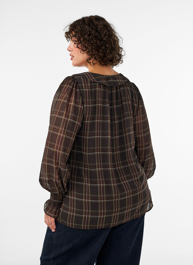 Blouse with check and ruffle details, Green, Model image number 2