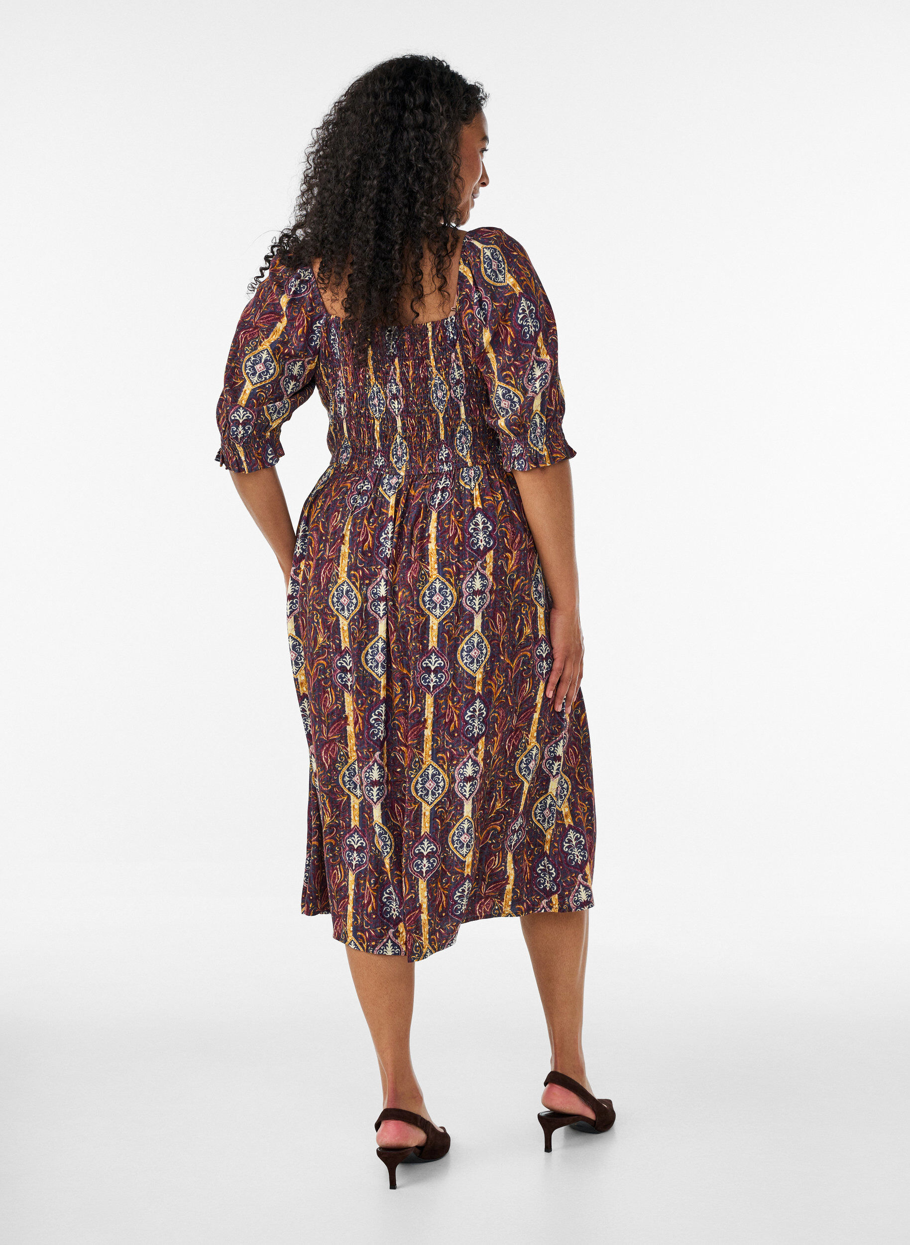 ZizzifashionSummer dress in viscose with paisley print, Purple, Model image number 1