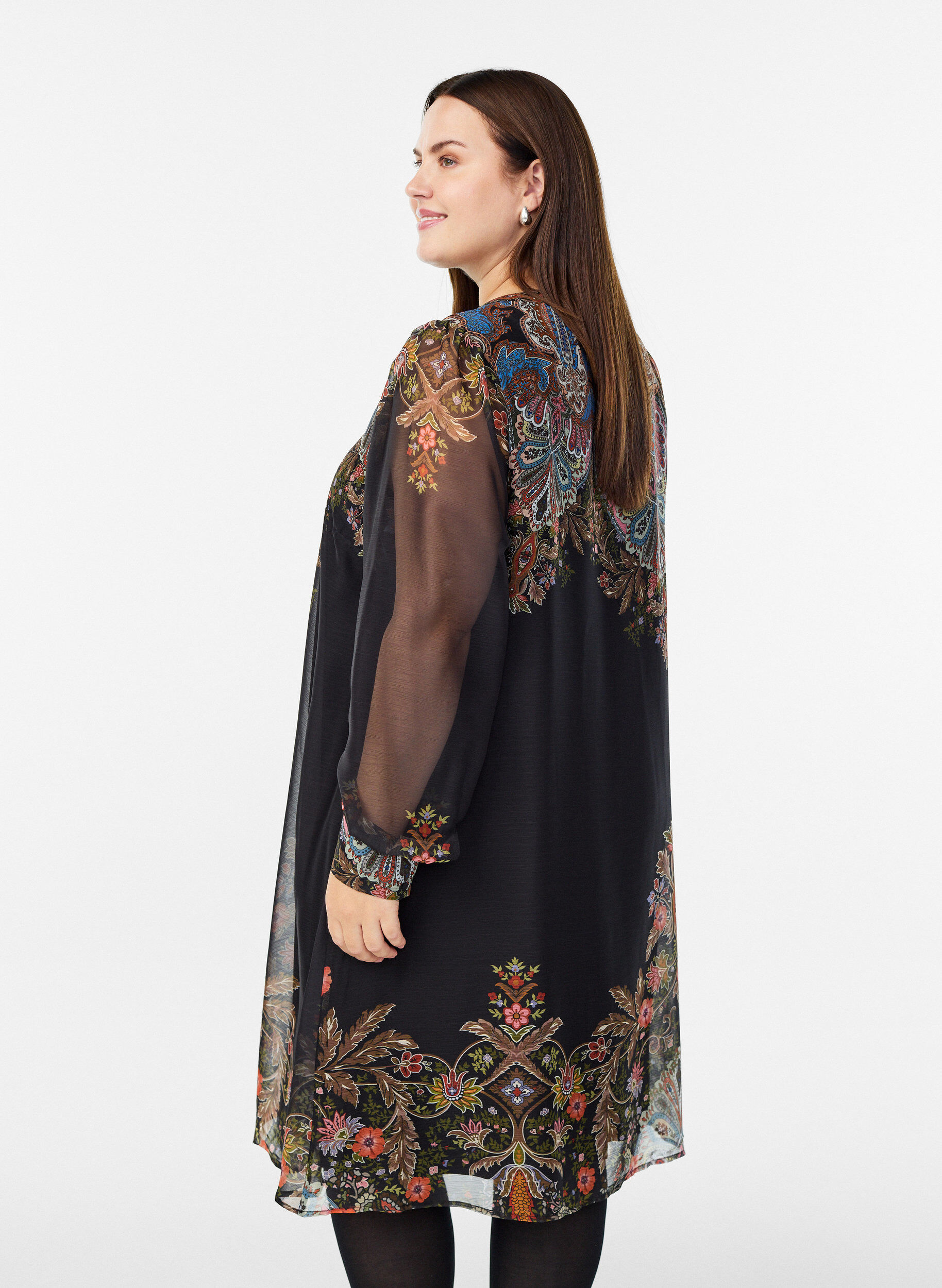 Zizzifashion Midi dress with paisley details and long sleeves, Black, Model image number 2