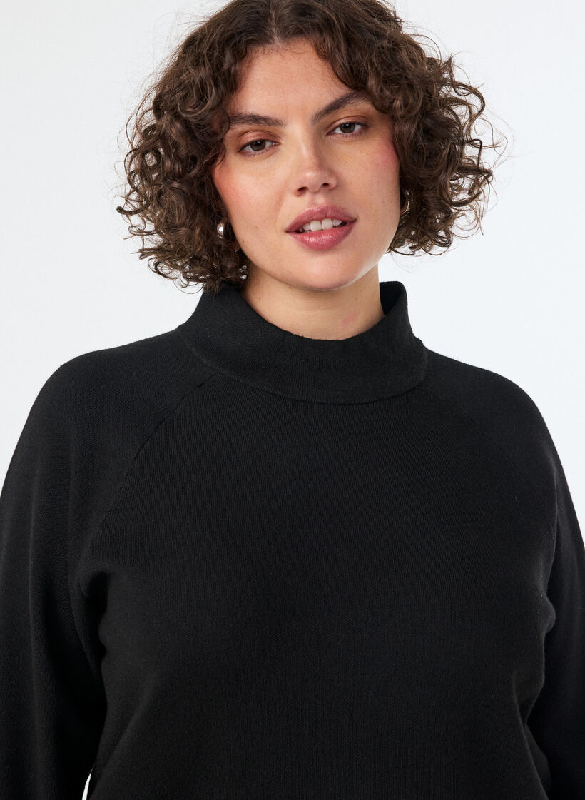 Knitted blouse in a viscose blend with a turtleneck, Black, Model image number 3