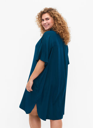 Short-sleeved shirt dress with dotted structure, Deep Teal, Model image number 1