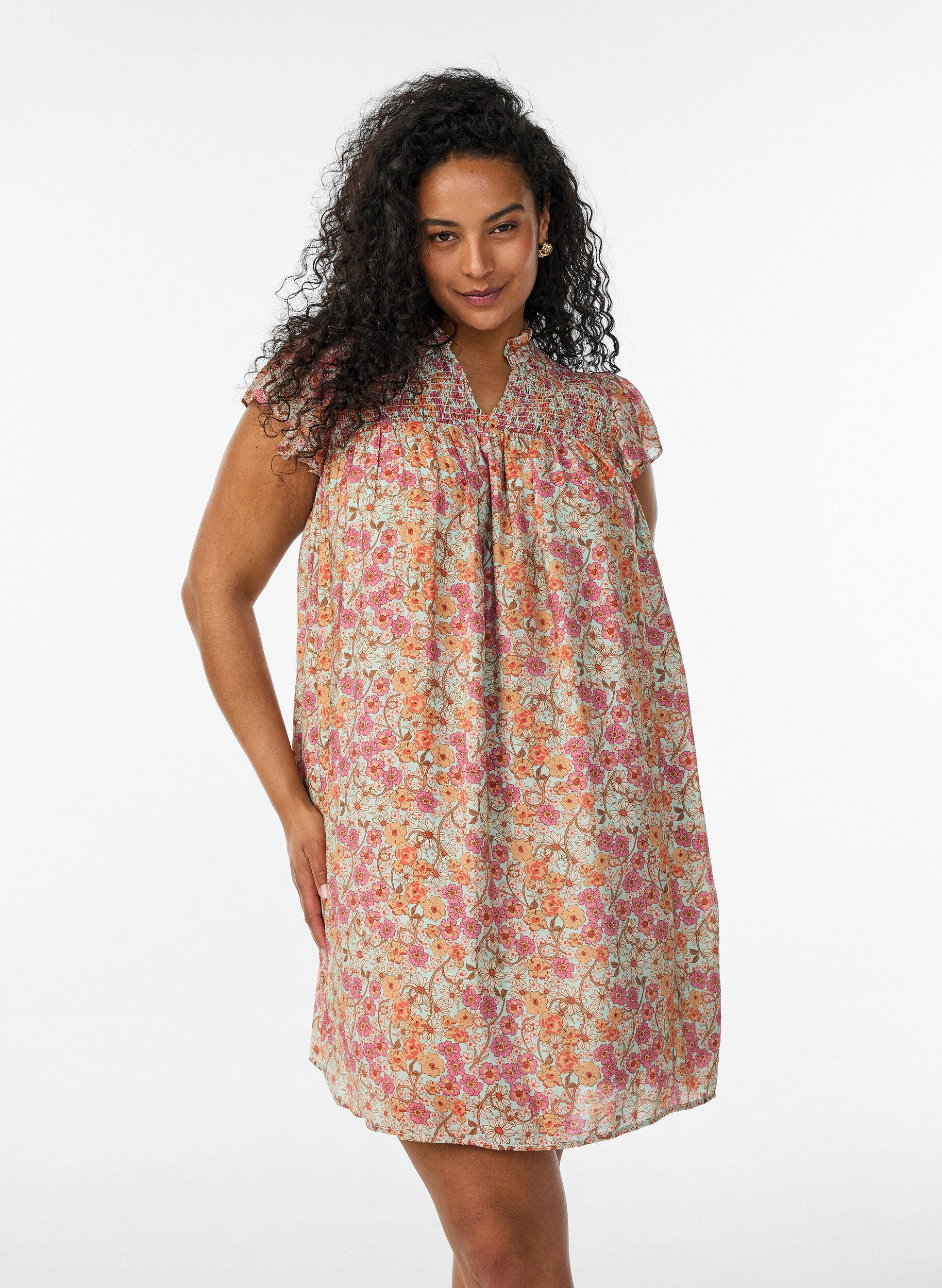 Zizzifashion Short viscose dress with smocking and floral print, Orange, Model image number 0