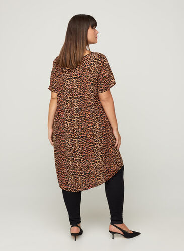 Short-sleeved tunic with a round neck, Leopard AOP, Model image number 1