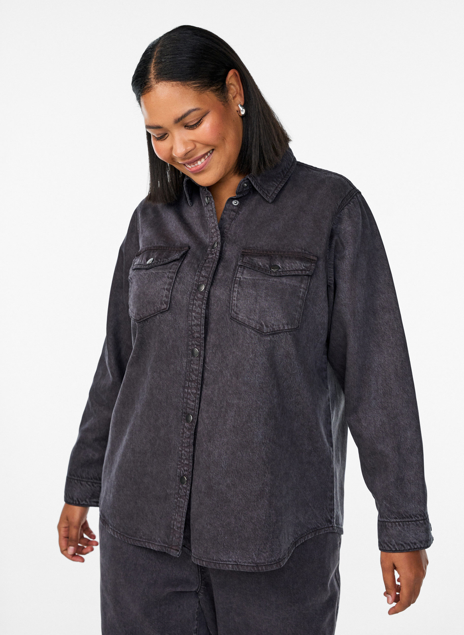 Zizzifashion Denim shirt with chest pockets, Grey, Model image number 3