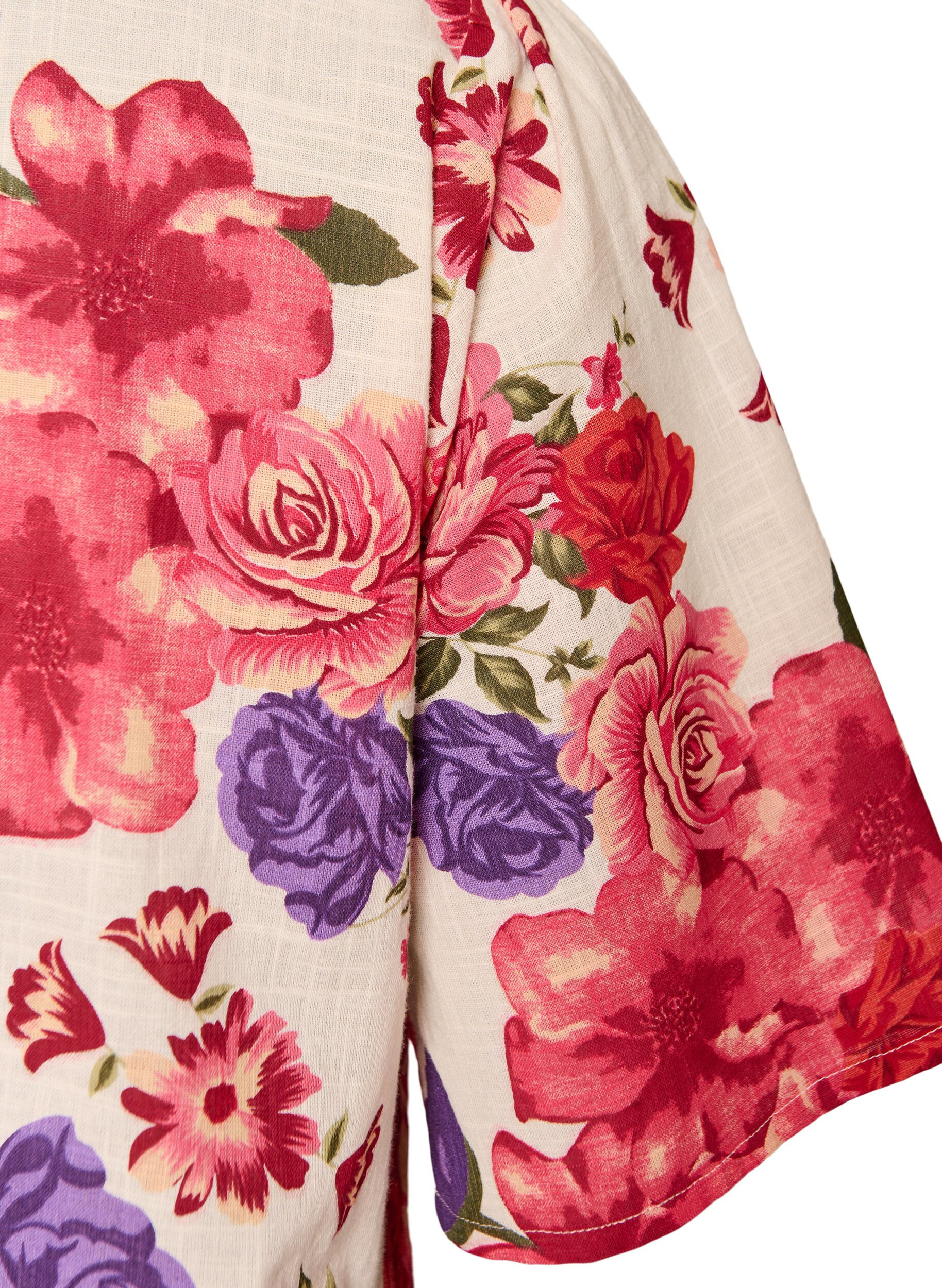 Zizzifashion Short-sleeved cotton shirt with a V-neck, Red, Packshot image number 3