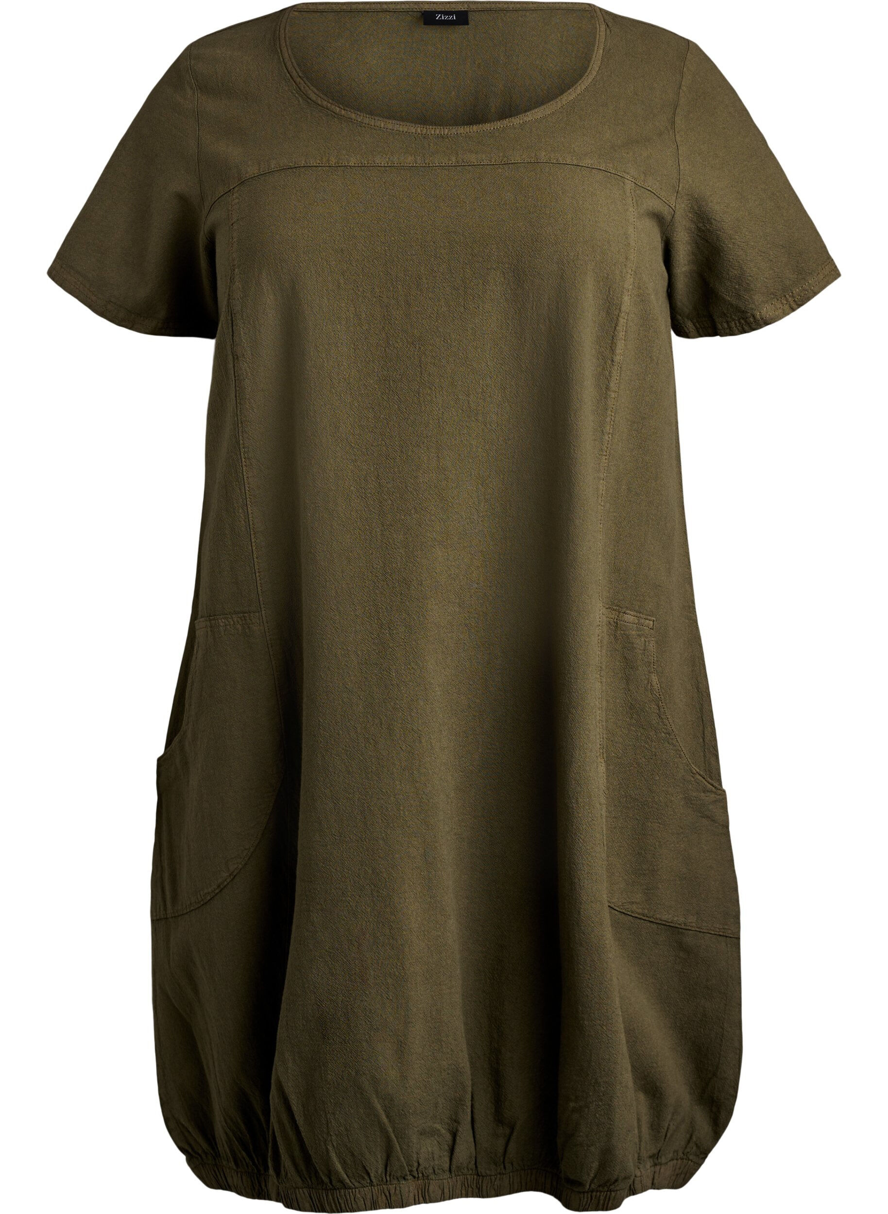 Short-sleeved cotton dress