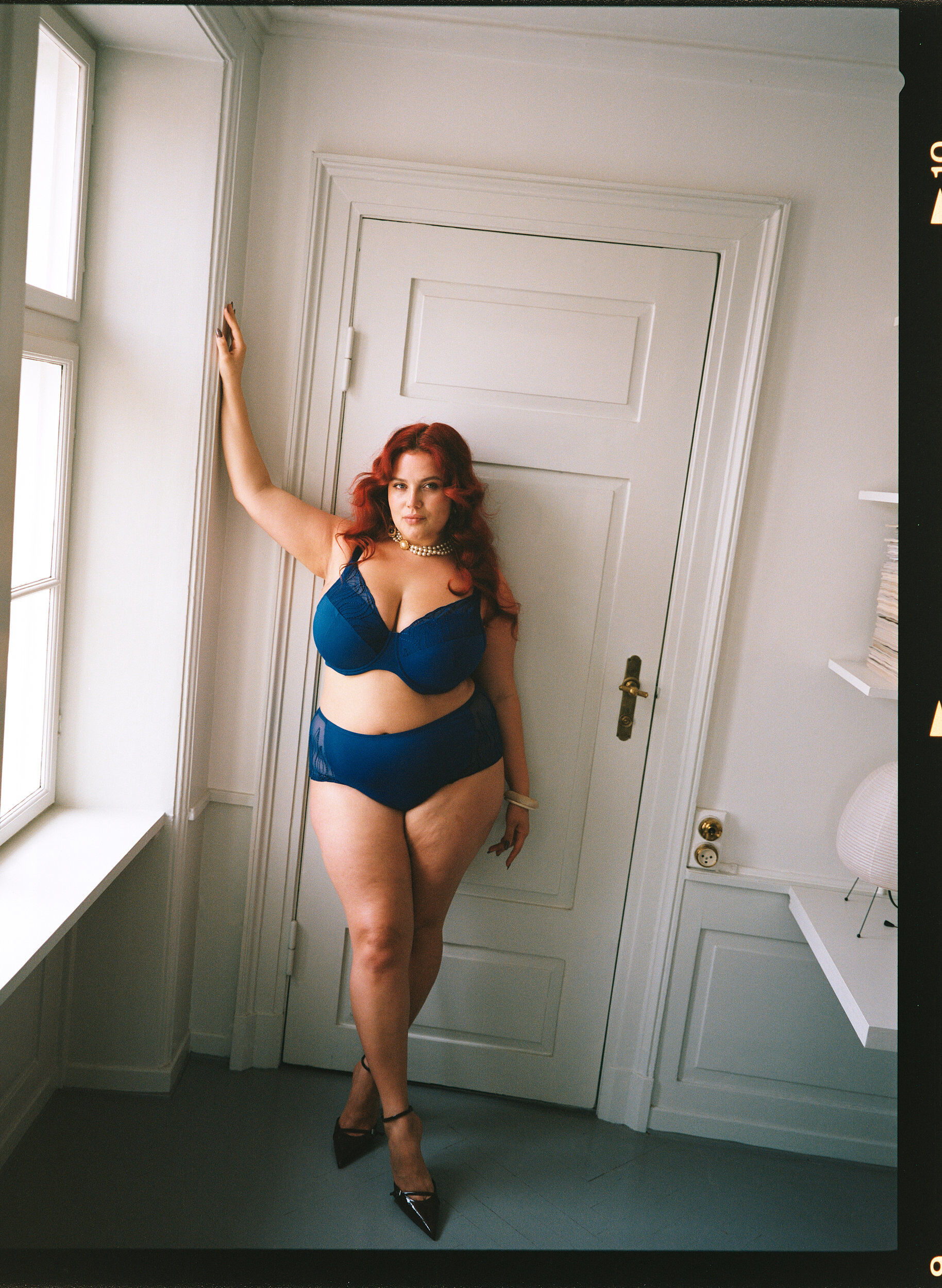 Zizzifashion Bra with padded cups and embroidered mesh, Blue, Image image number 0