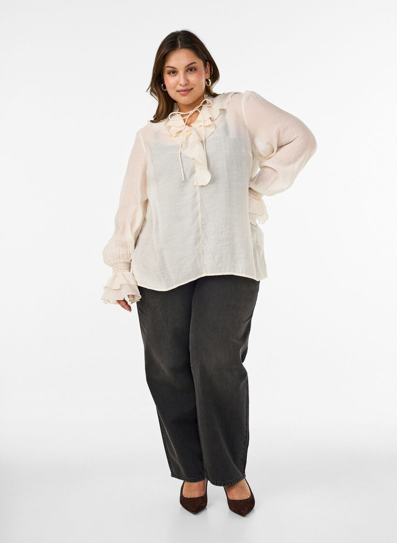 Viscose blouse with ruffles and long sleeves, Vanilla, Model image number 1