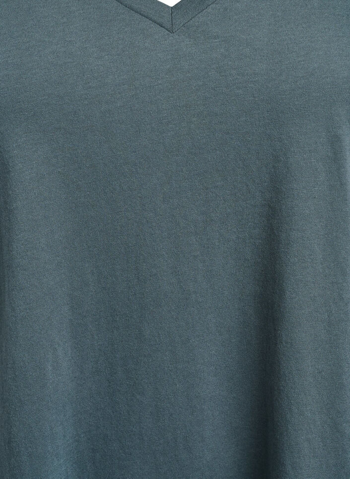 FLASH - V-neck T-shirt, Green, Packshot image number 2