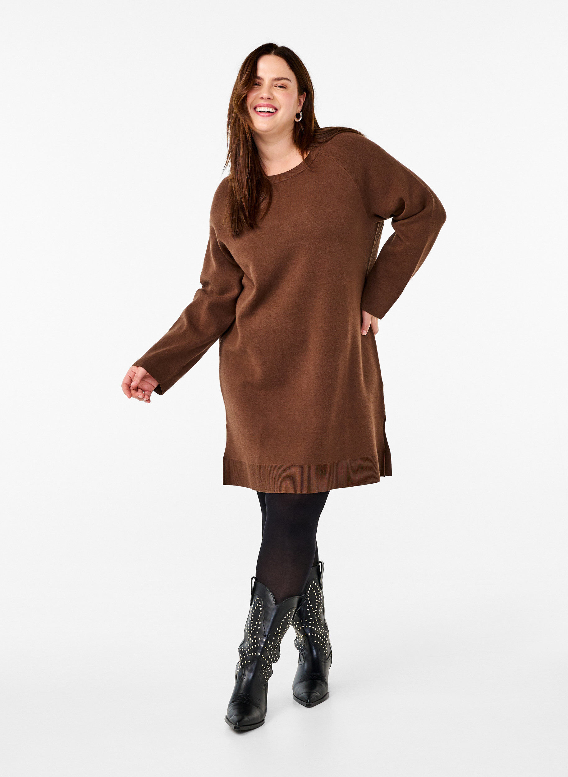 Zizzifashion Knitted dress with a round neck and slit, Brown, Model image number 1
