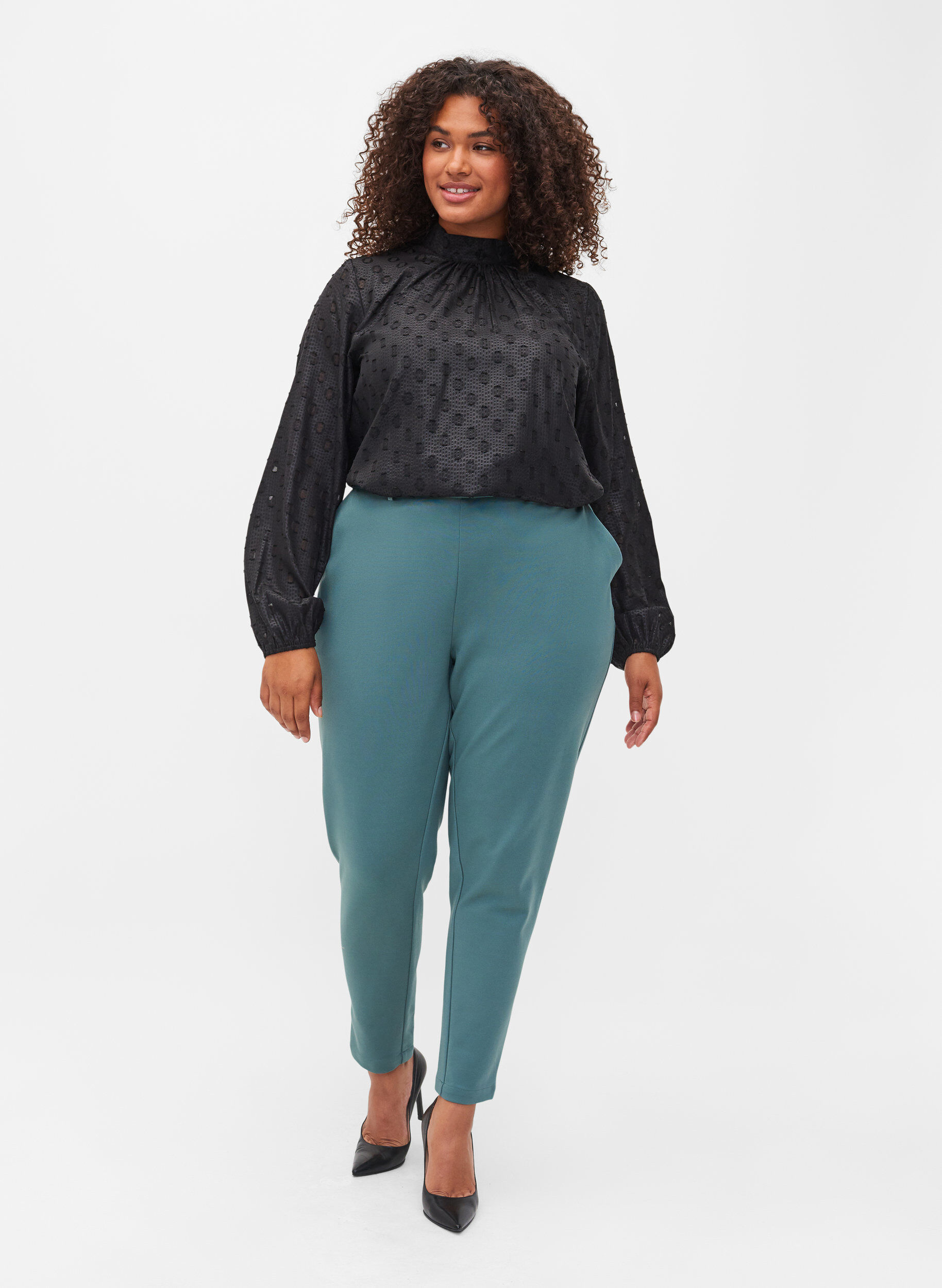 Zizzifashion Cropped trousers with pockets, Silver Pine, Model image number 0