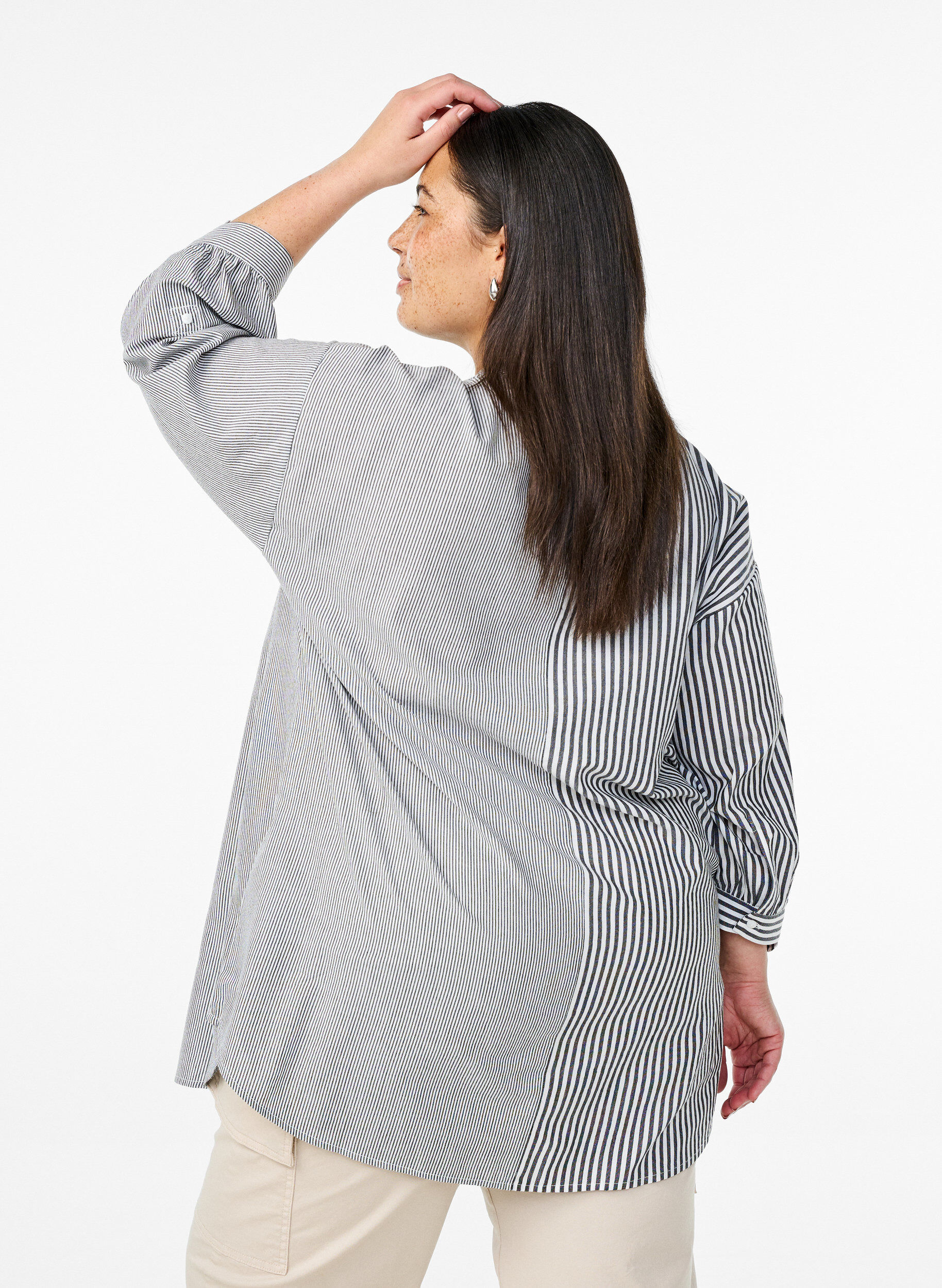 Zizzifashion Checked tunic with 3/4 sleeves, Black, Model image number 2