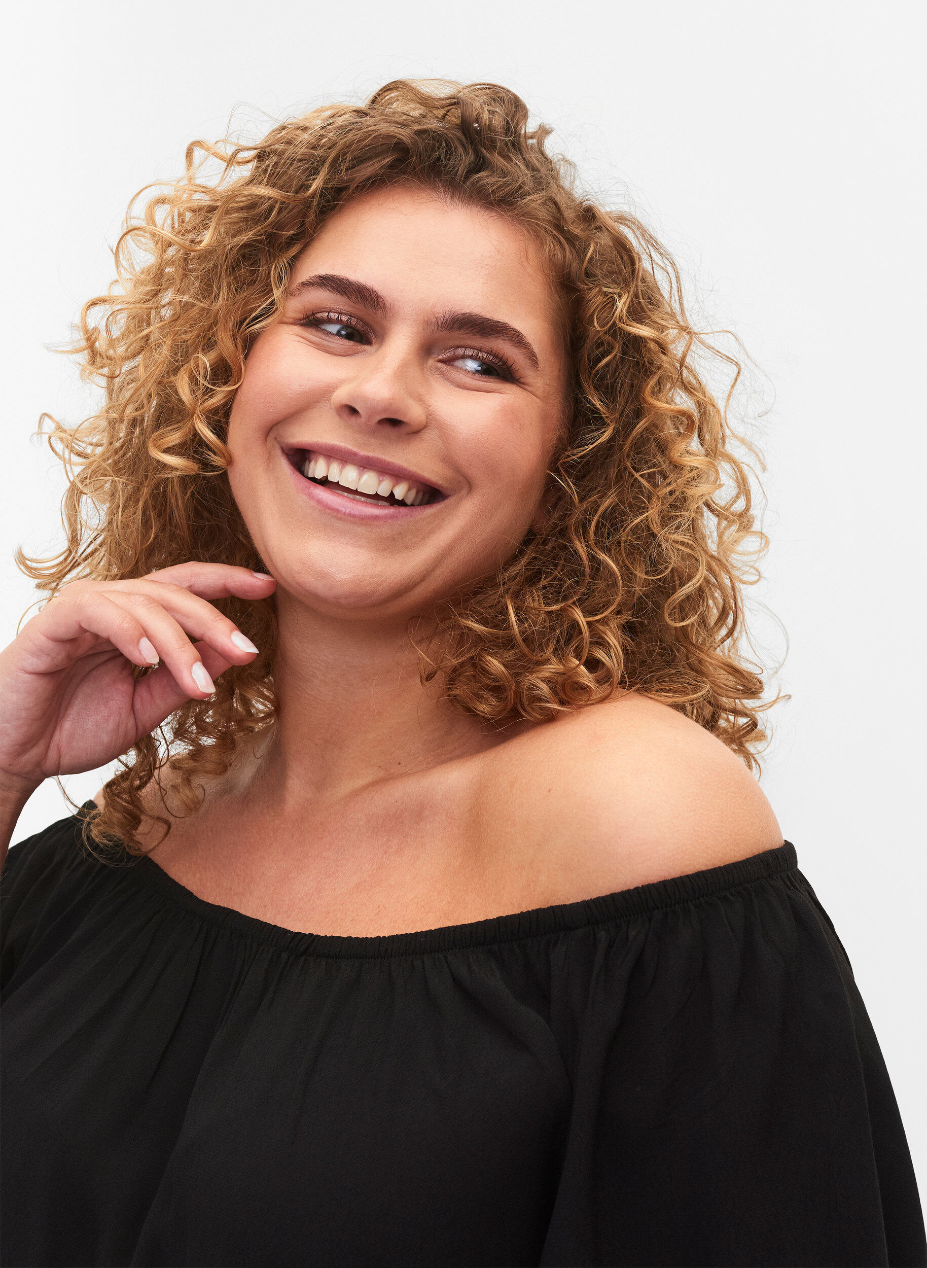 Zizzifashion Plain viscose blouse with short sleeves, Black, Model image number 2