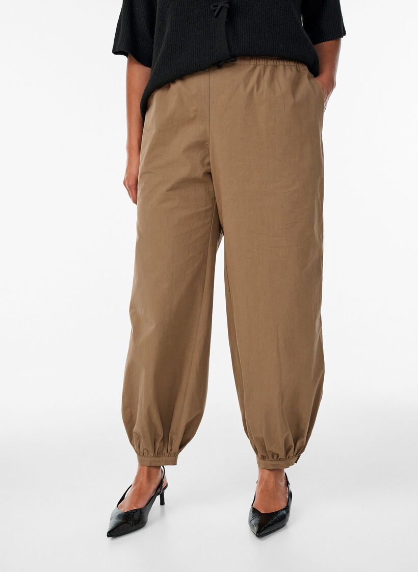 High-waisted cotton balloon trousers, Brown, Model image number 2