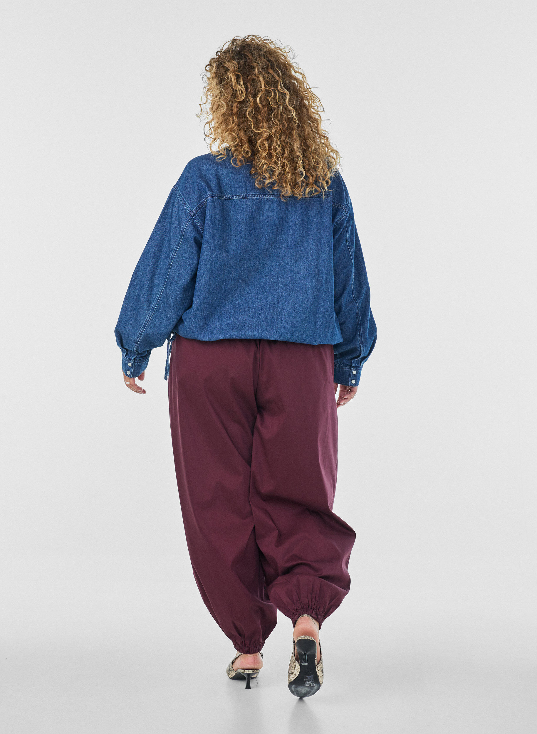 ZizzifashionBalloon trousers with pockets and an elasticated waistband, Red, Model image number 1