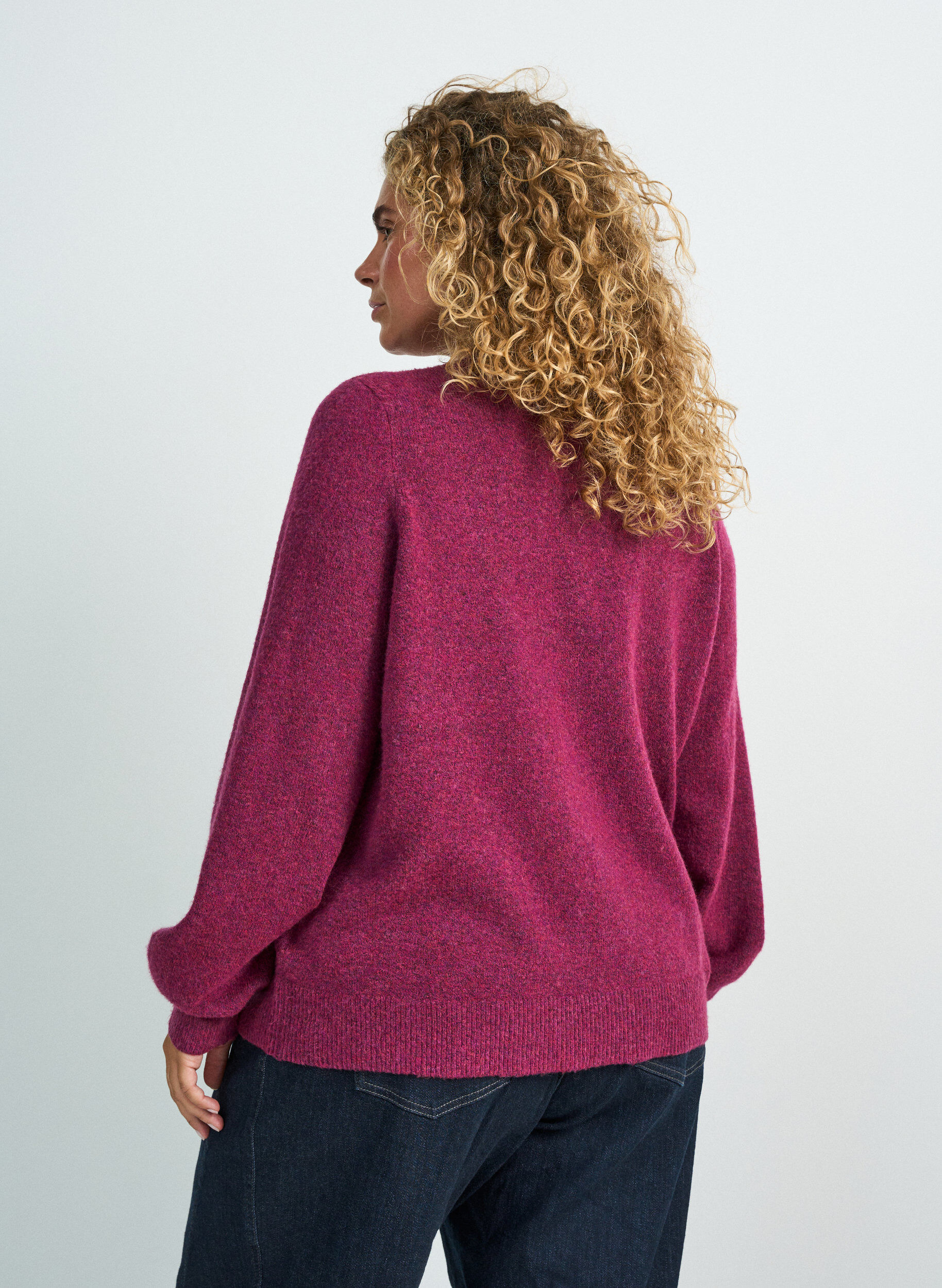 ZizzifashionCardigan in soft knit with gold-coloured buttons, Red, Model image number 2