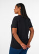 T-shirt with motif, Black, Model image number 2