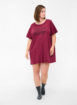 Oversize sleep T-shirt in organic cotton, Tawny Port, Model image number 2