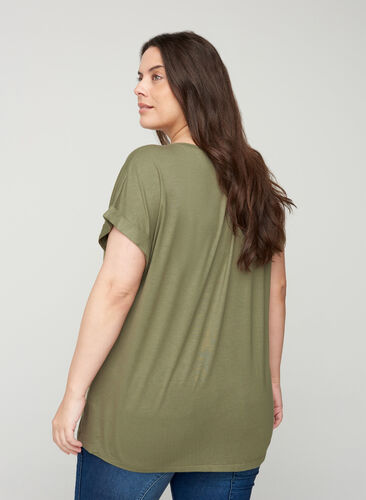 Round neck t-shirt made from a viscose mix, Deep Lichen Green, Model image number 1
