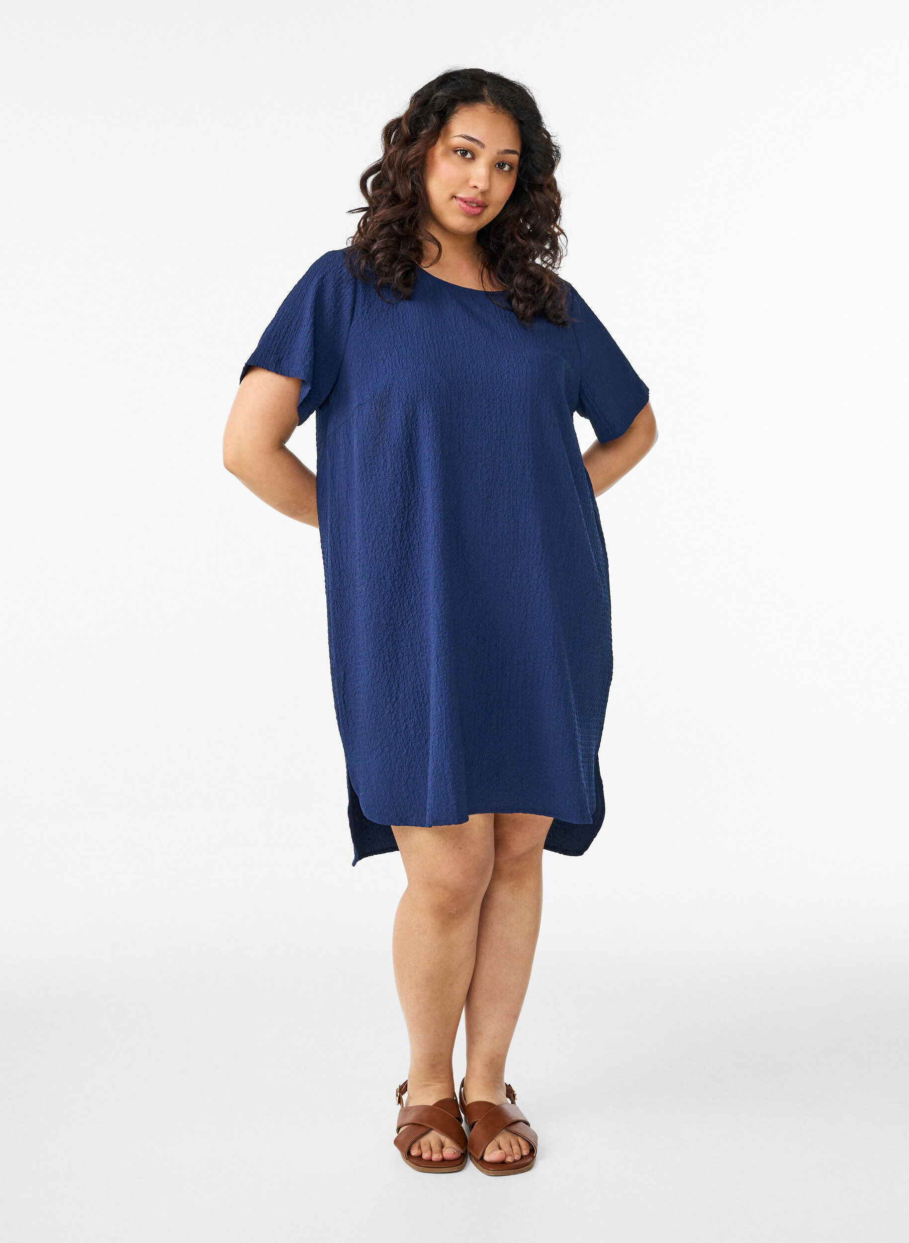 Zizzifashion Short dress with a crinkled texture and short sleeves, Blue, Model image number 1