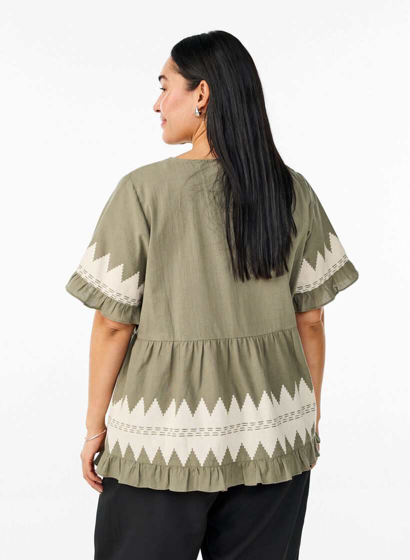 Short-sleeved blouse with ruffles and graphic pattern, Green, Model image number 2