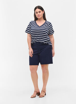 Striped cotton t-shirt with v-neckline, Navy B White Stripe, Model image number 2