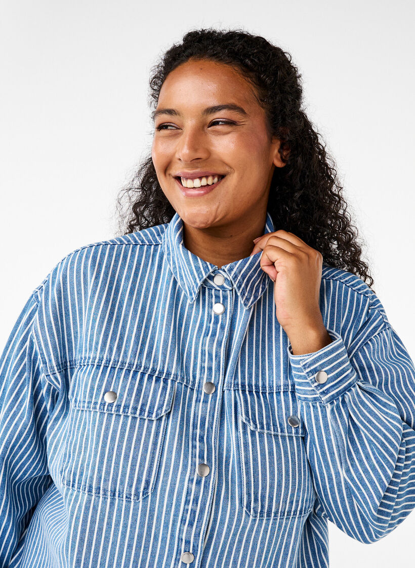 Striped denim shirt with chest pockets, Light B.Denim Stripe, Model image number 2