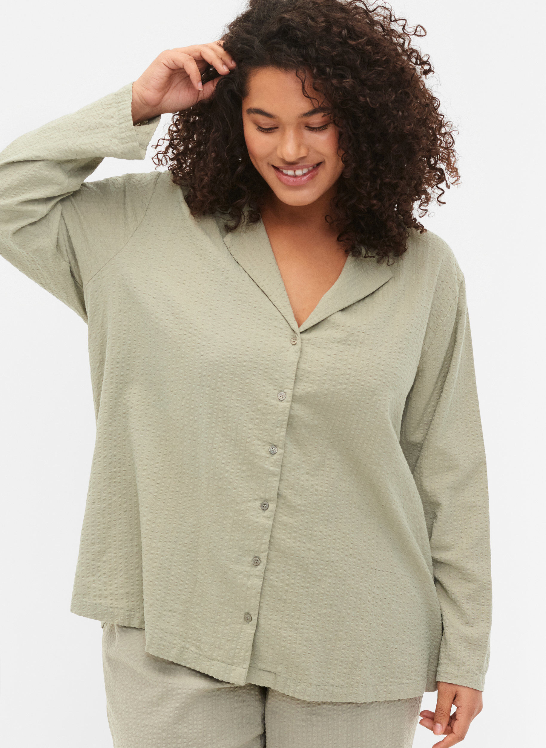 Zizzifashion Cotton shirt with structured fit, Seagrass , Model image number 2