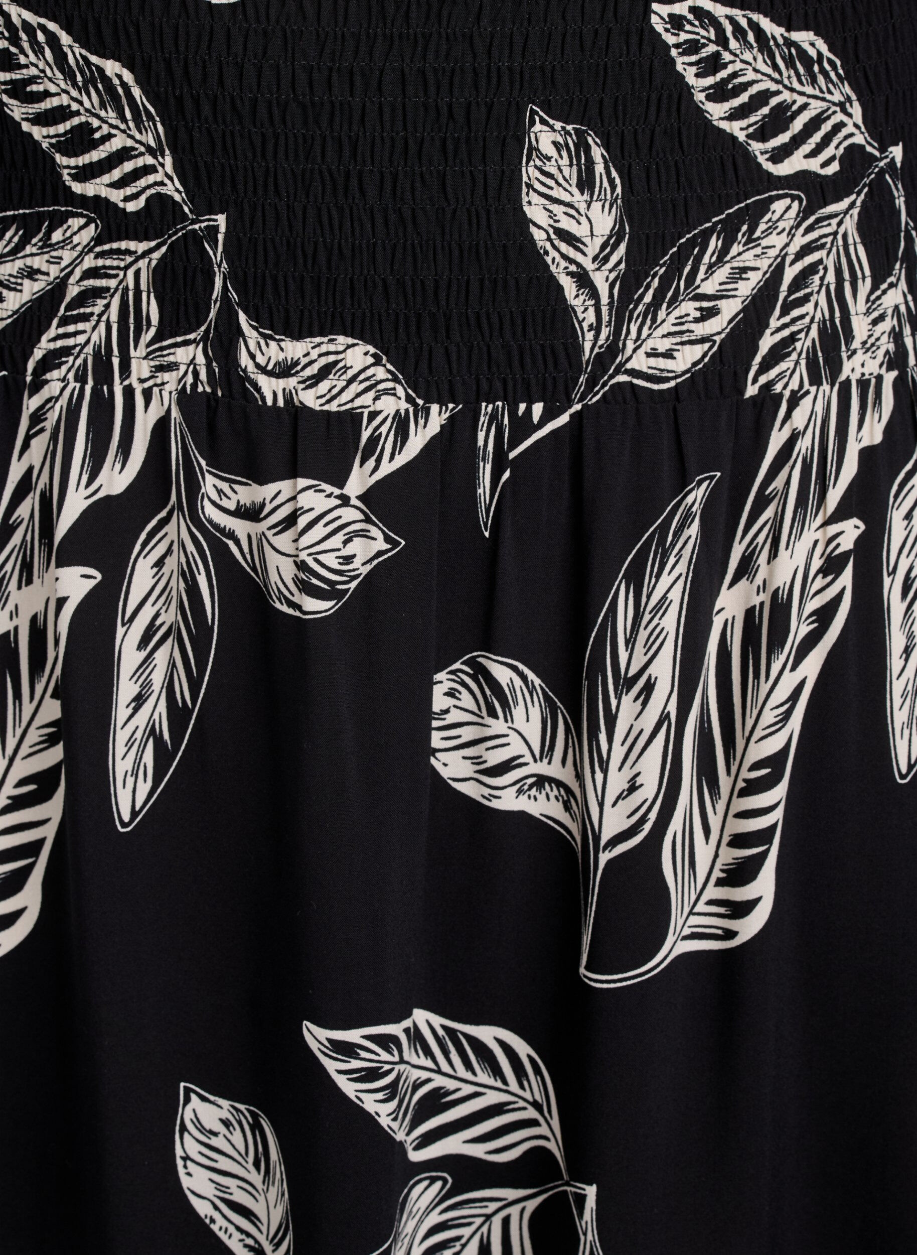 Zizzifashion Viscose maxi skirt with smocking, Black, Packshot image number 2