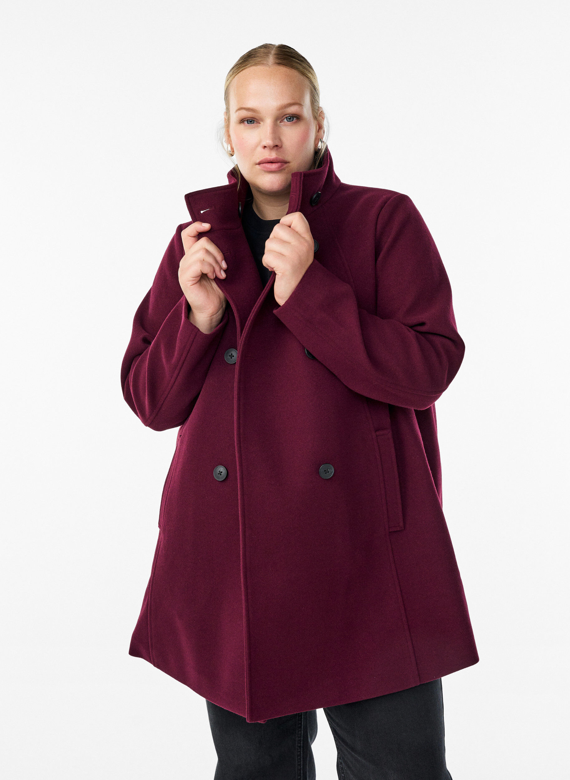 Short coat with A-line shape, Dark Bordeaux, Model
