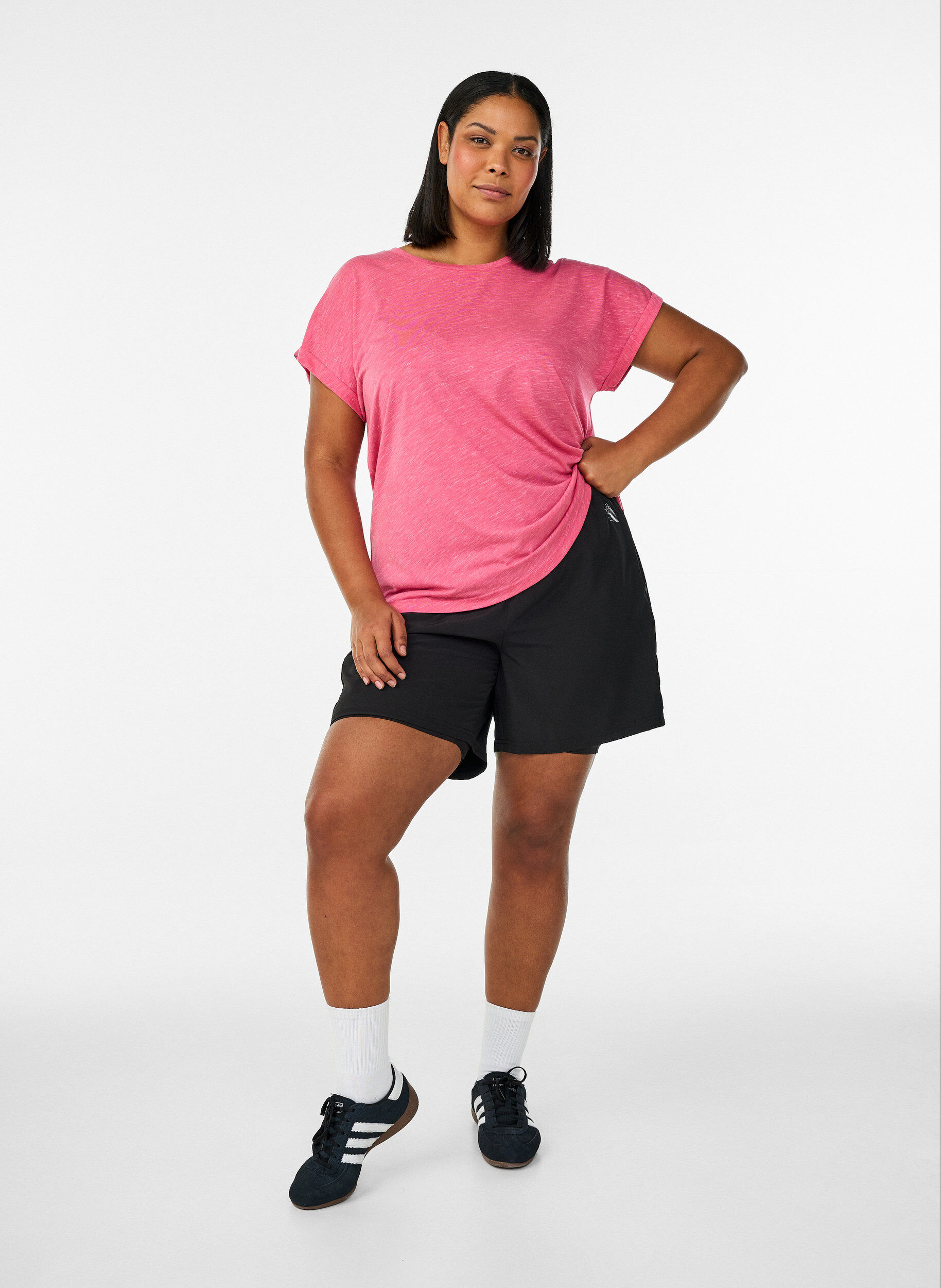 Zizzifashion Loose workout t-shirt with short sleeves, Pink, Model image number 1